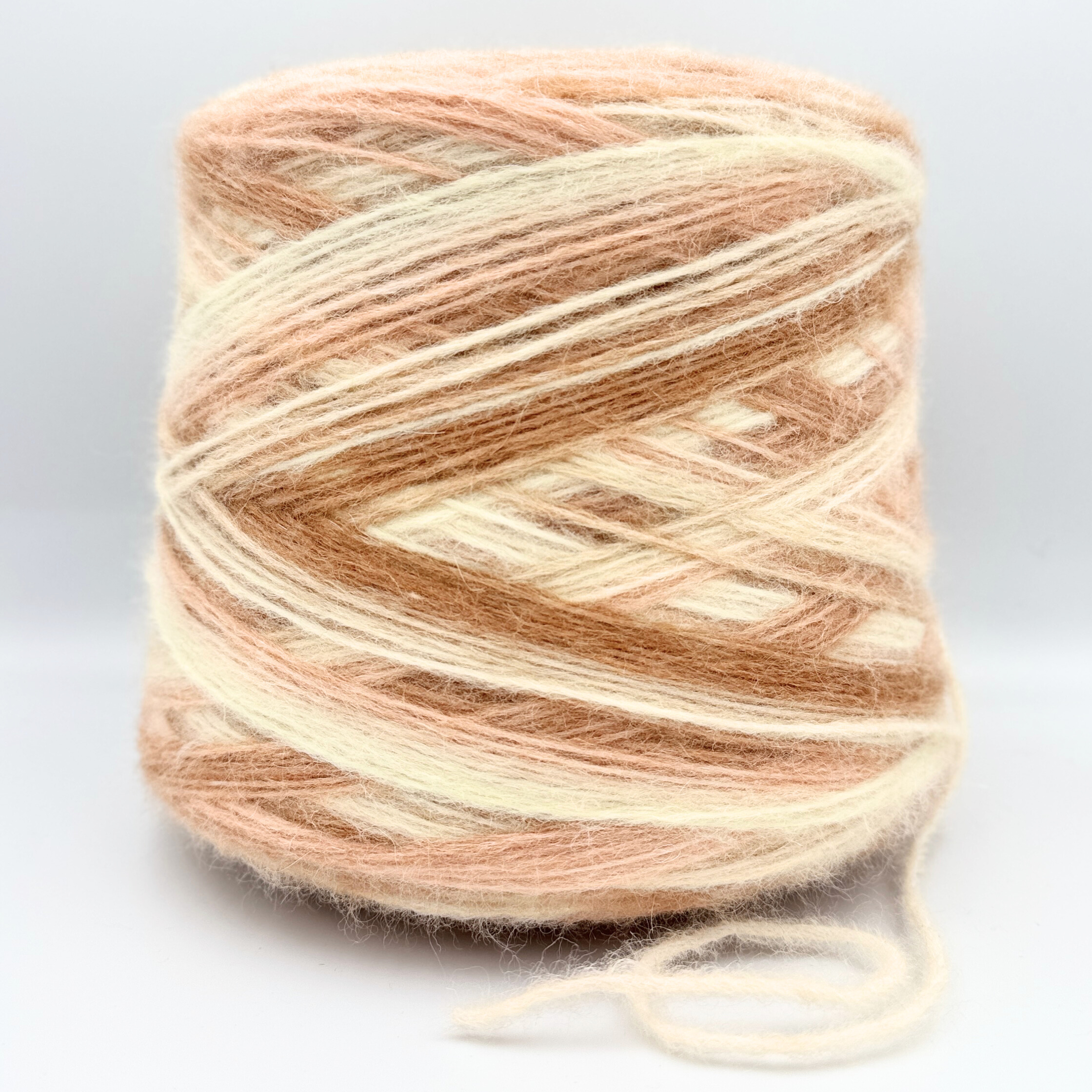 Glamour Regnbuegarn (900 g)