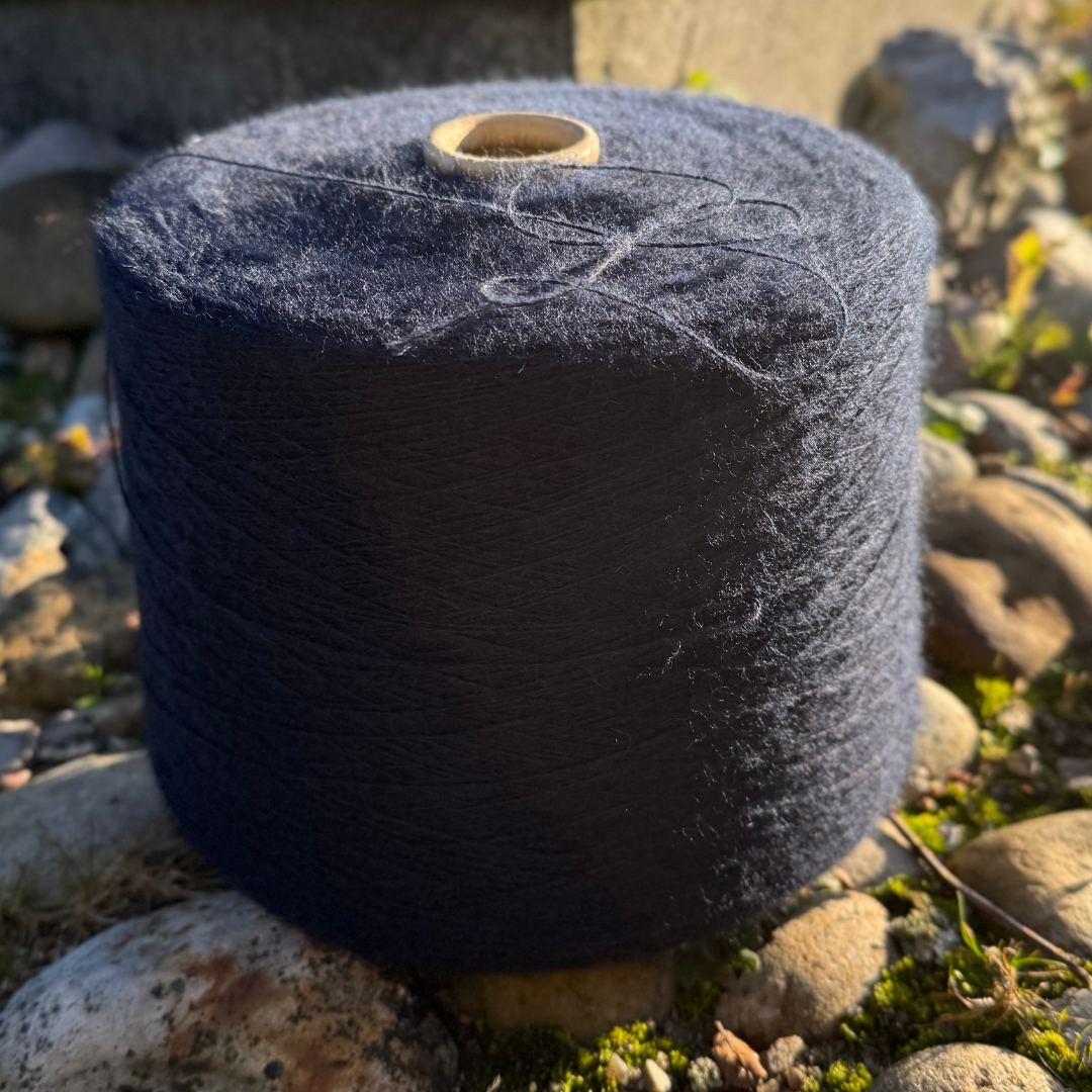 Scarlet Kashmir Silke (1,1 kg) - Midnattsblå