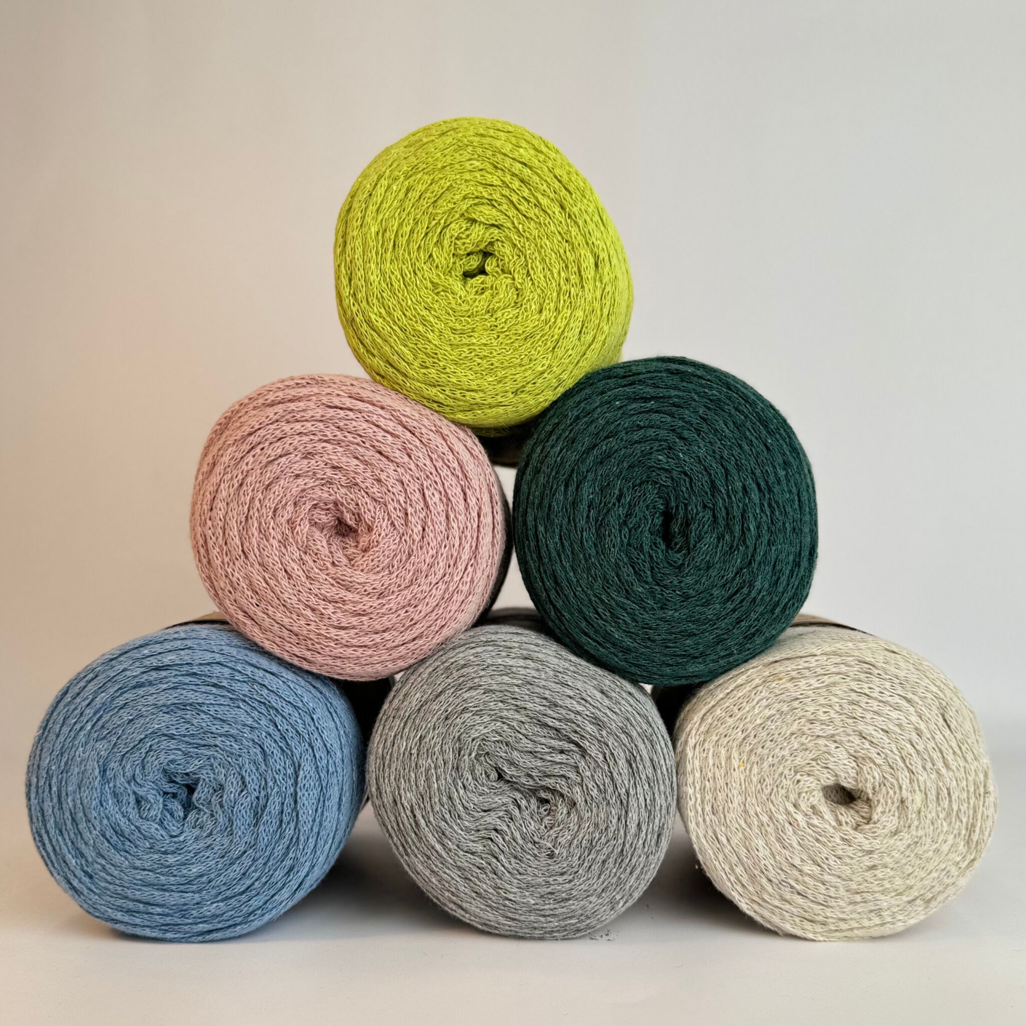 Cotton Ribbon - Snowy Yarn (250 g) Cotton Ribbon - Snowy Yarn (250 g)