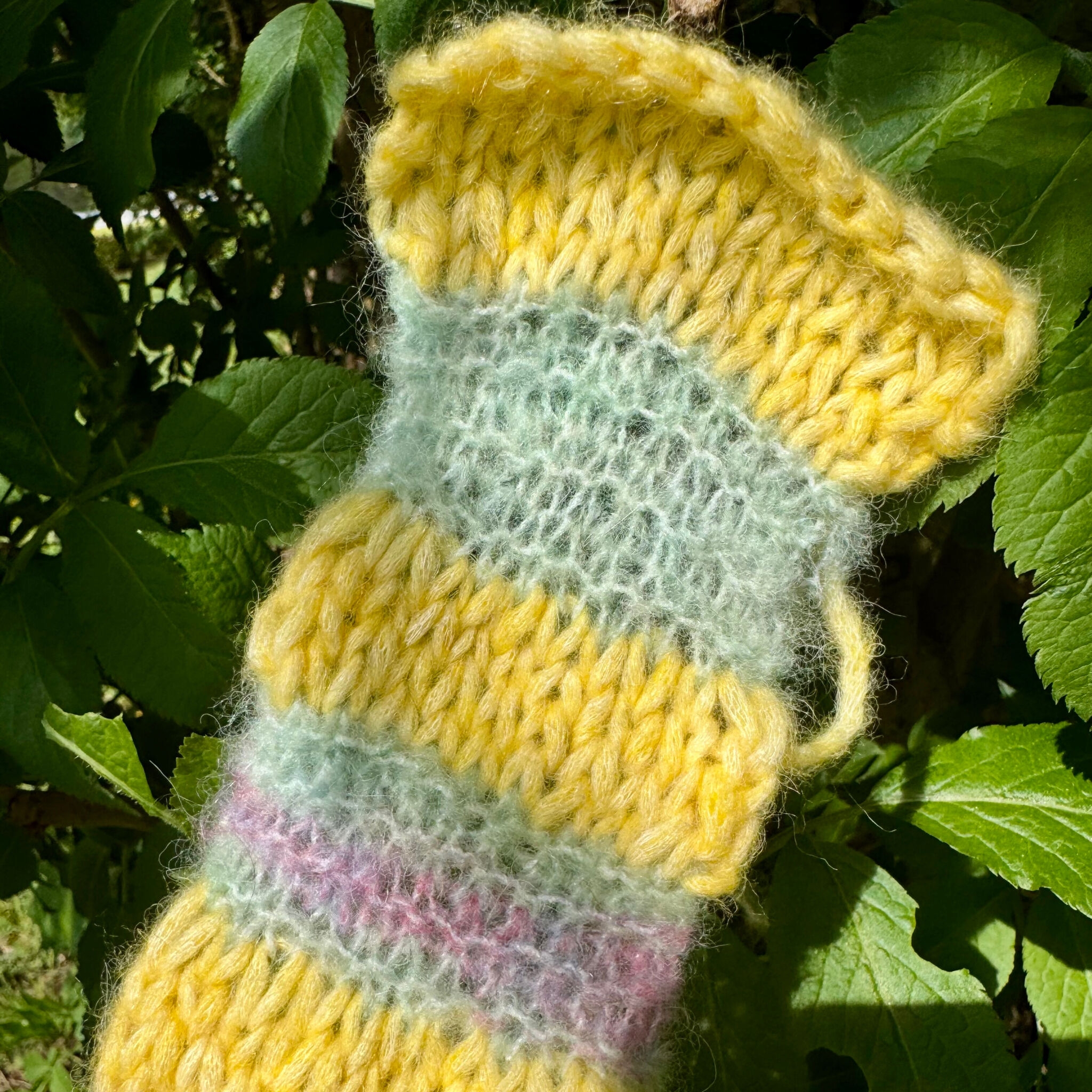 Bekki Børstet Garn m/ Fargeskift (1,6 kg)