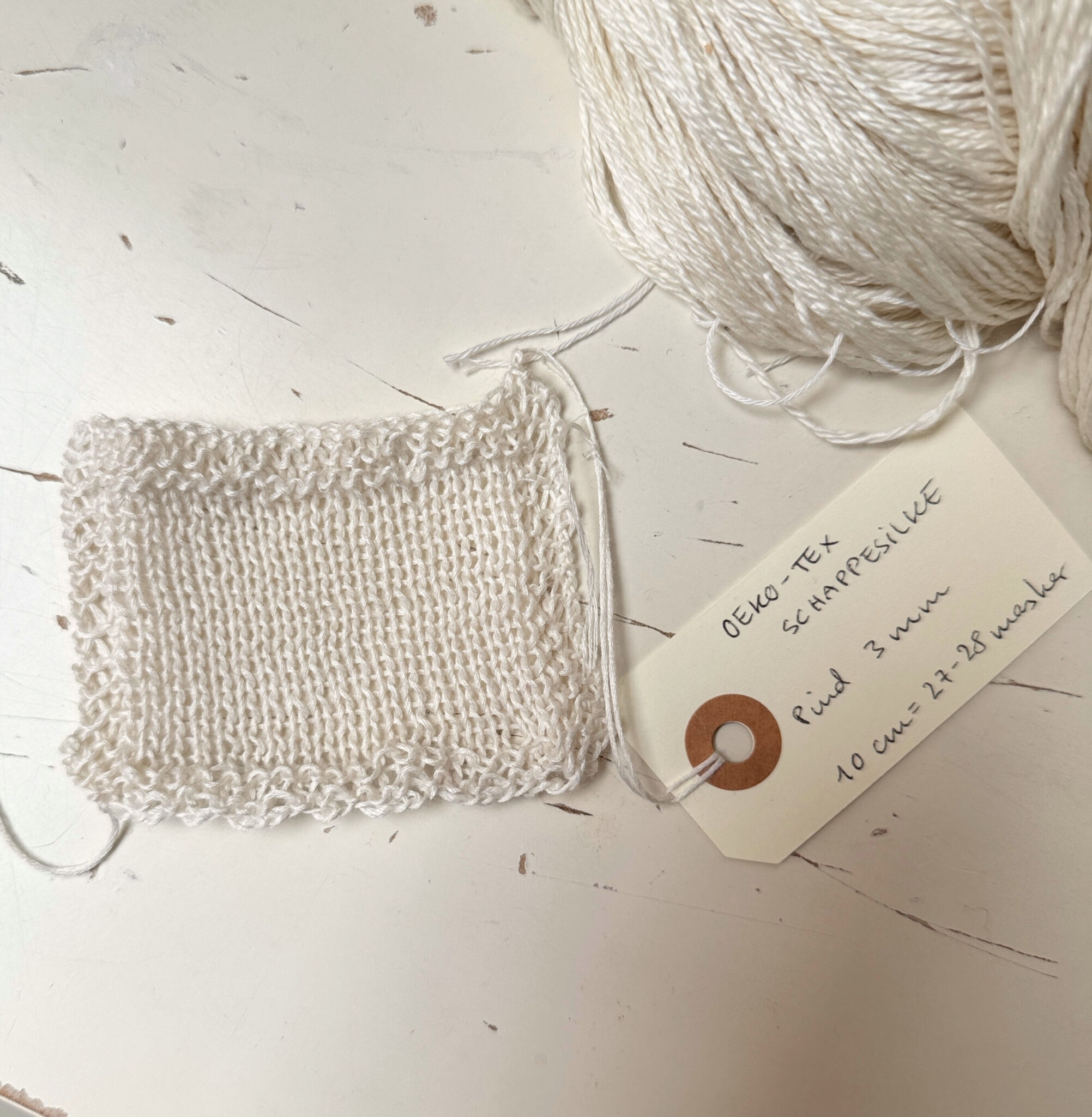 Cici Schappesilke cert. OEKO-TEX® STANDARD 100 (300 g) - Råhvit