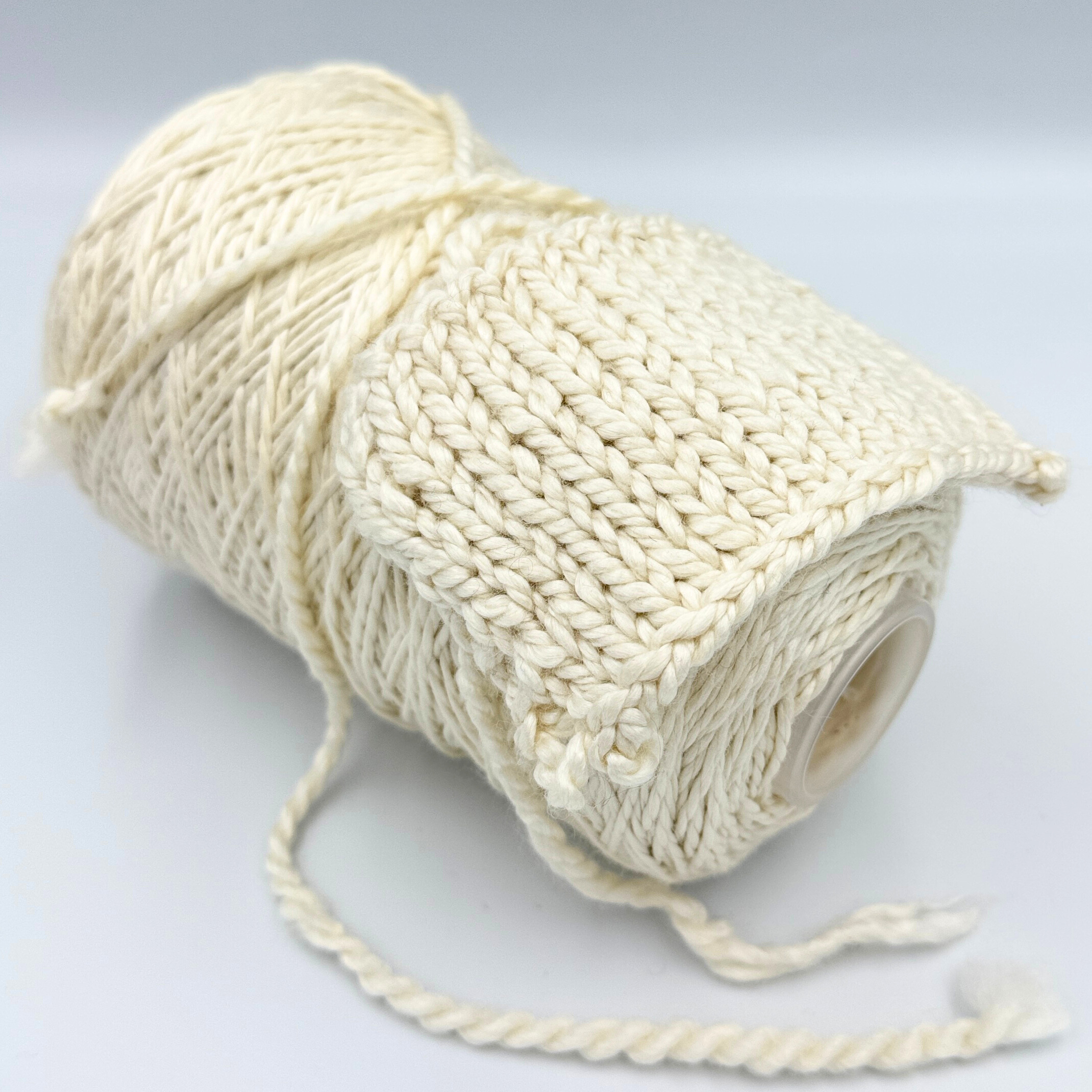 Caia Silke Merino cert. OEKO-TEX® STANDARD 100 (400 g) - Råhvit