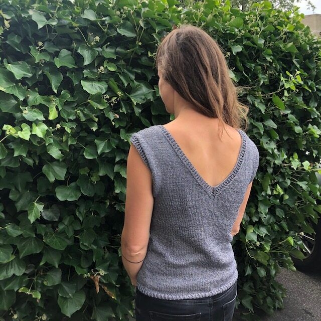 Enten eller sommerbluse oppskrift (Garnspesialisten) DANSK Enten eller sommerbluse oppskrift (Garnspesialisten) DANSK