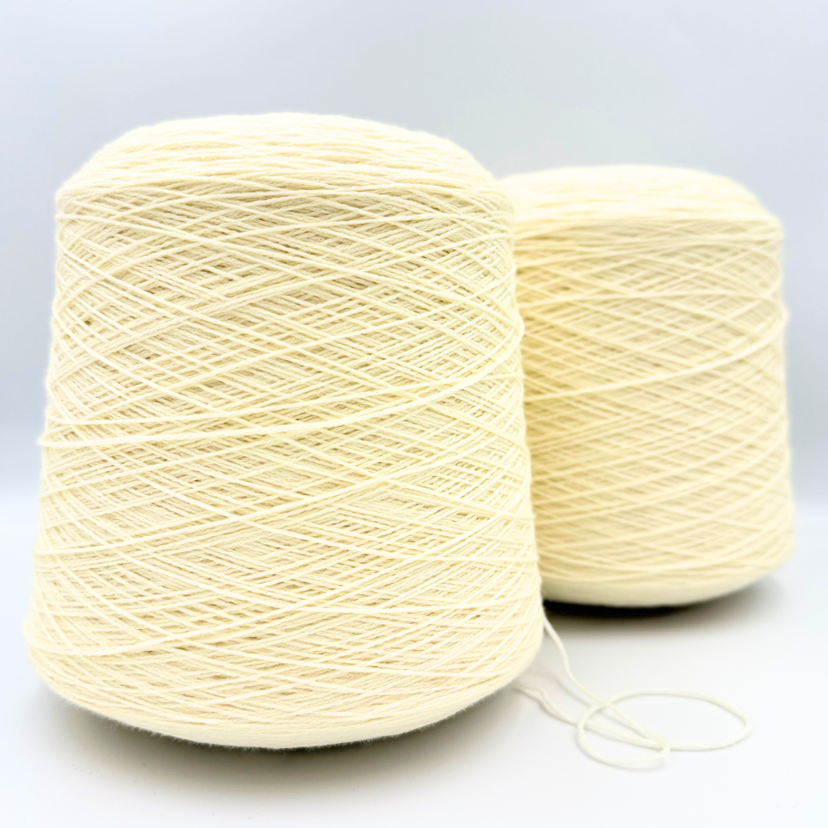 Bia Merinogarn (1 kg) - Hvit