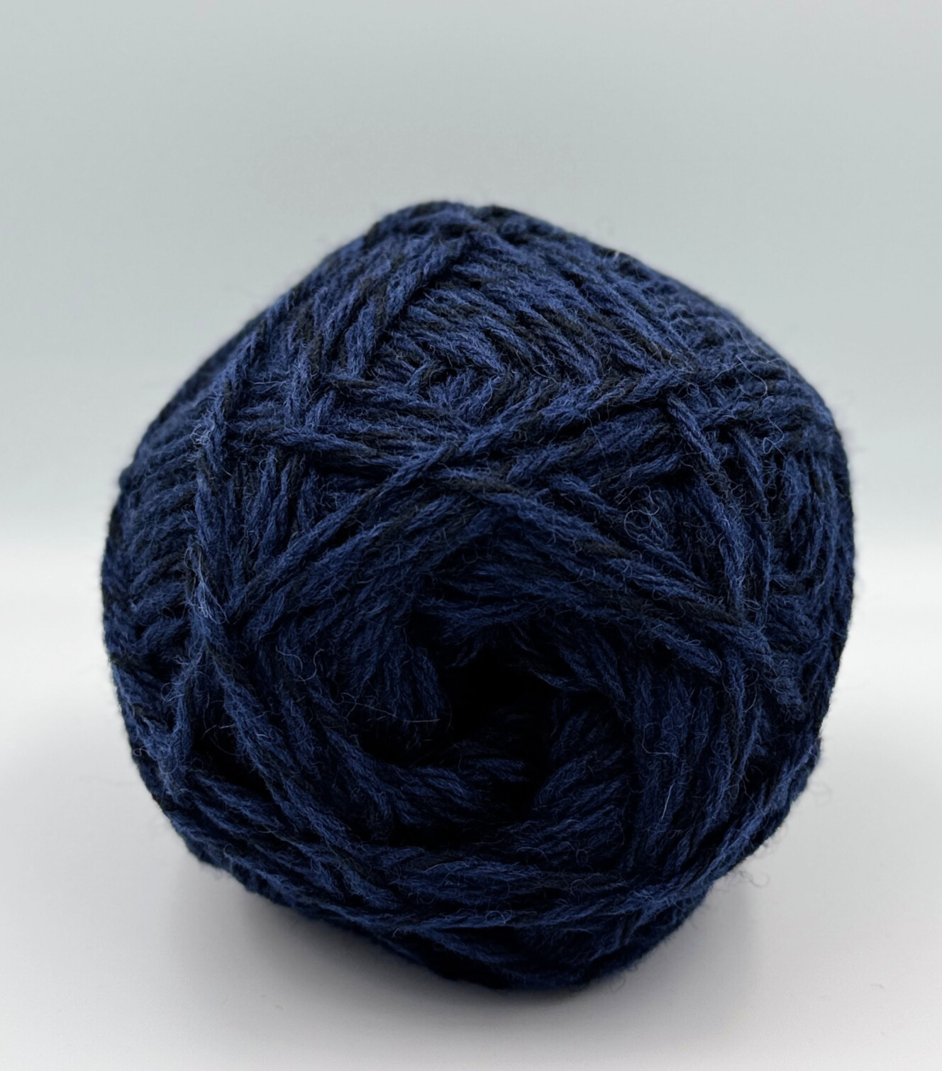 Umai New Zealand Ull (100 g) - Marineblå