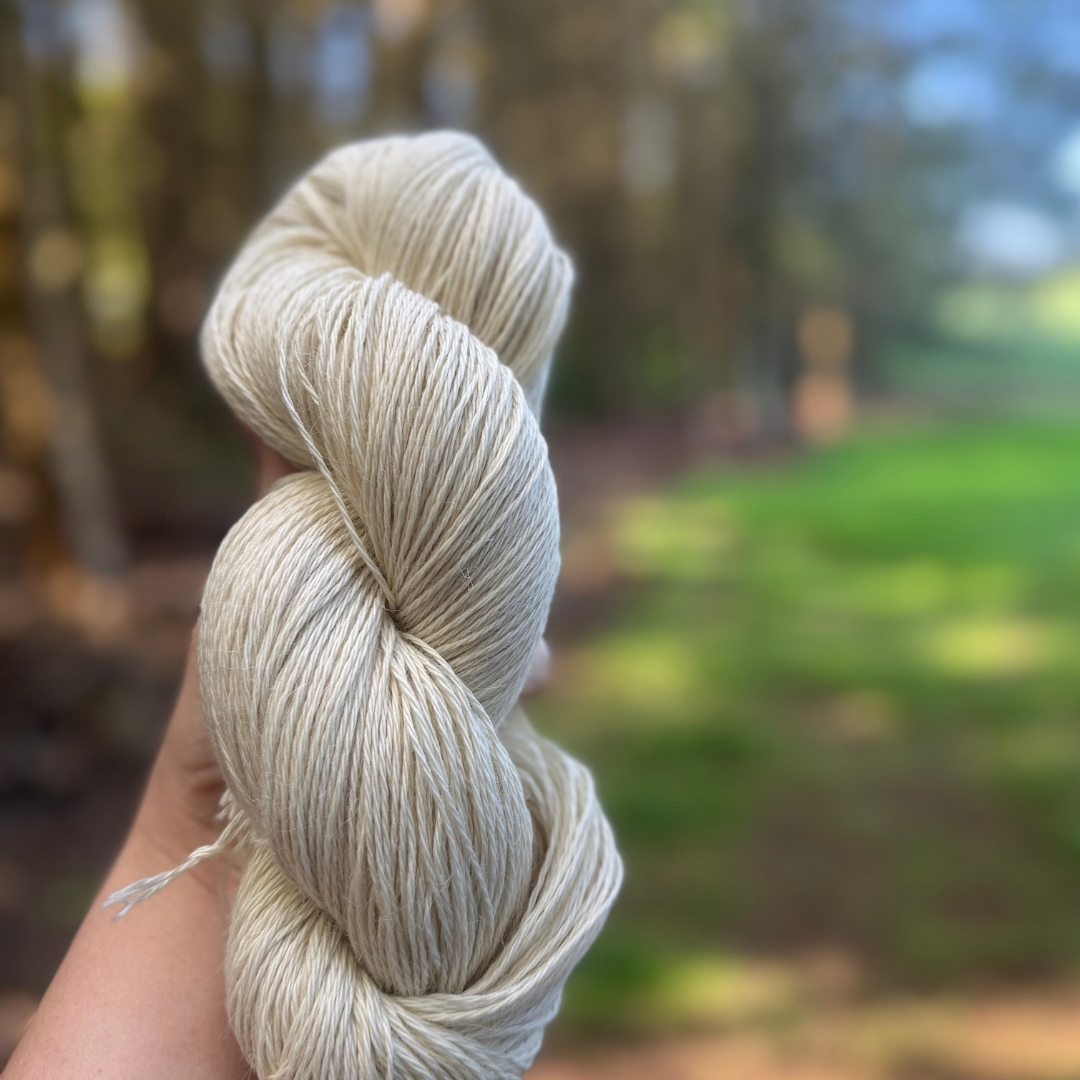 Isla Mohair Merino 3/6 (250 g) - Råhvit