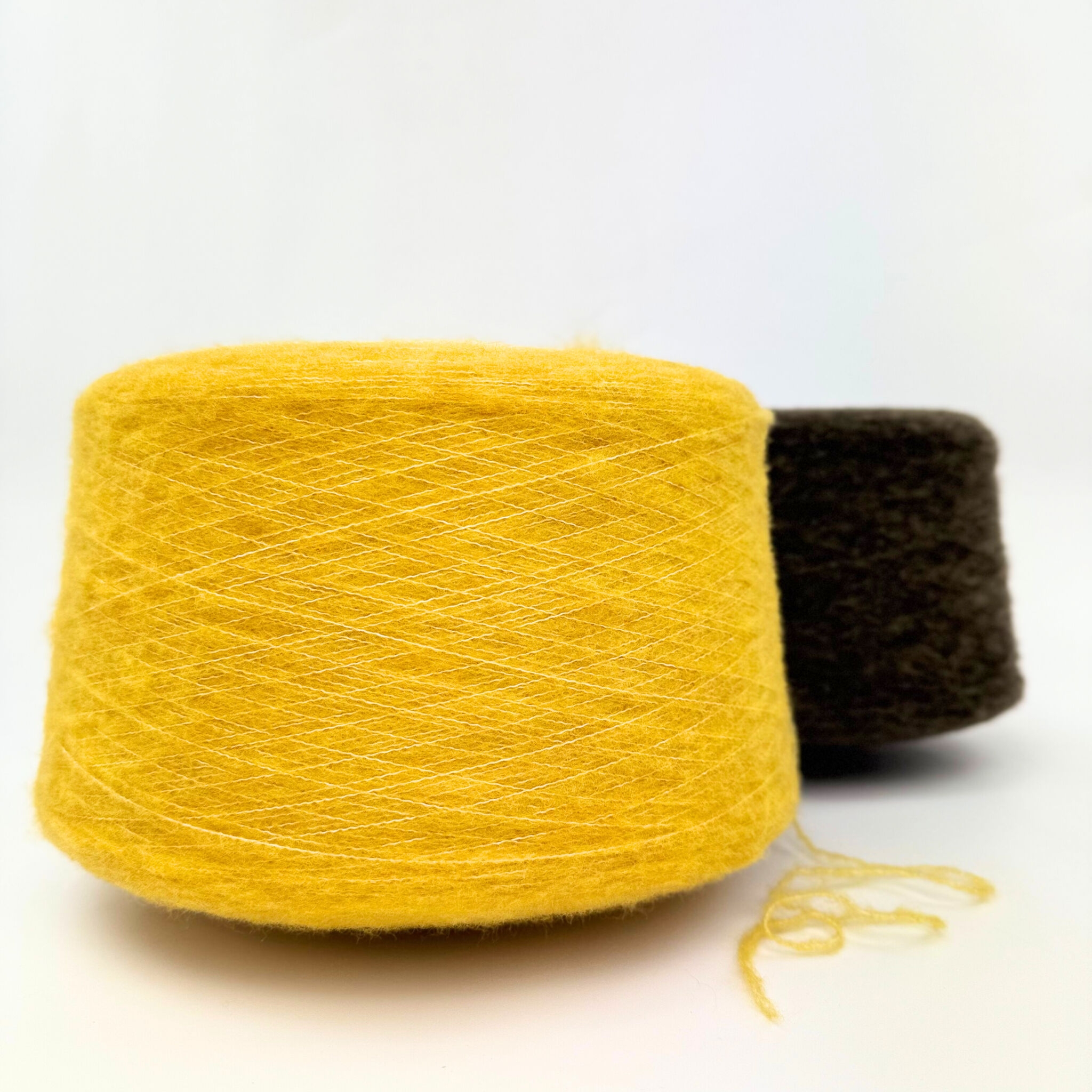 Vivi Fluffy Elastisk Merino (1,5 kg) Vivi Fluffy Elastisk Merino (1,5 kg)