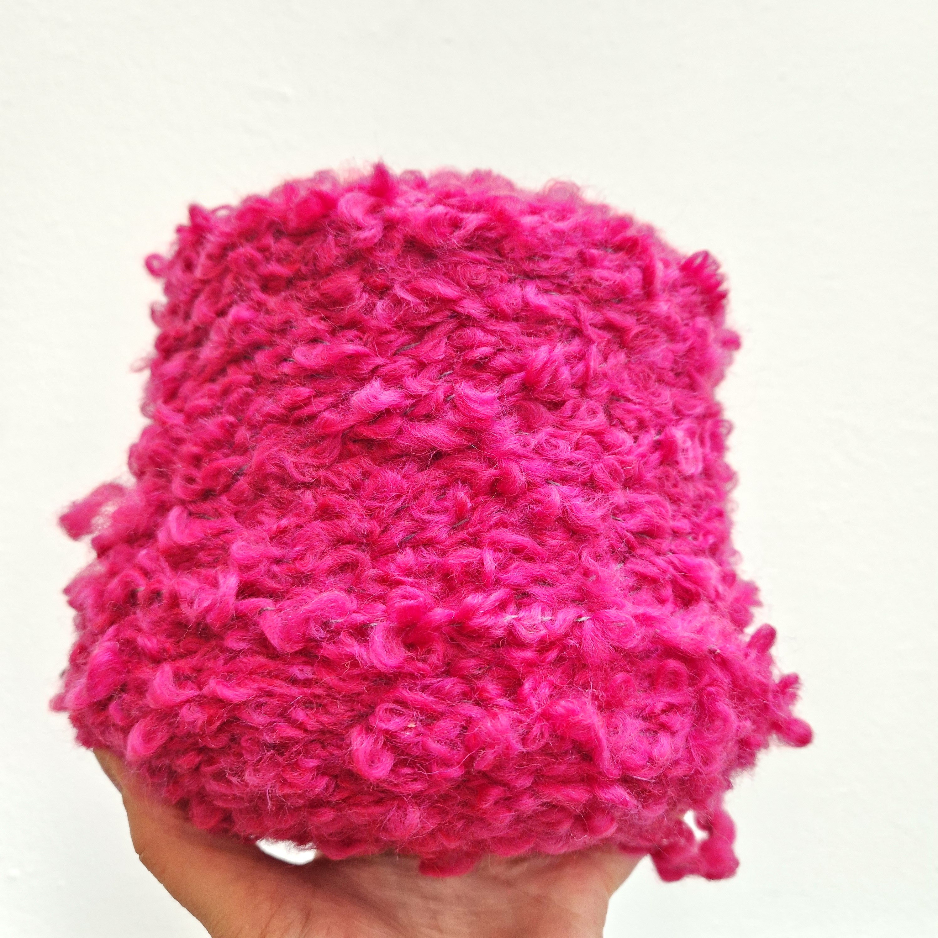 Oskar Merino Bouclé (650 g)