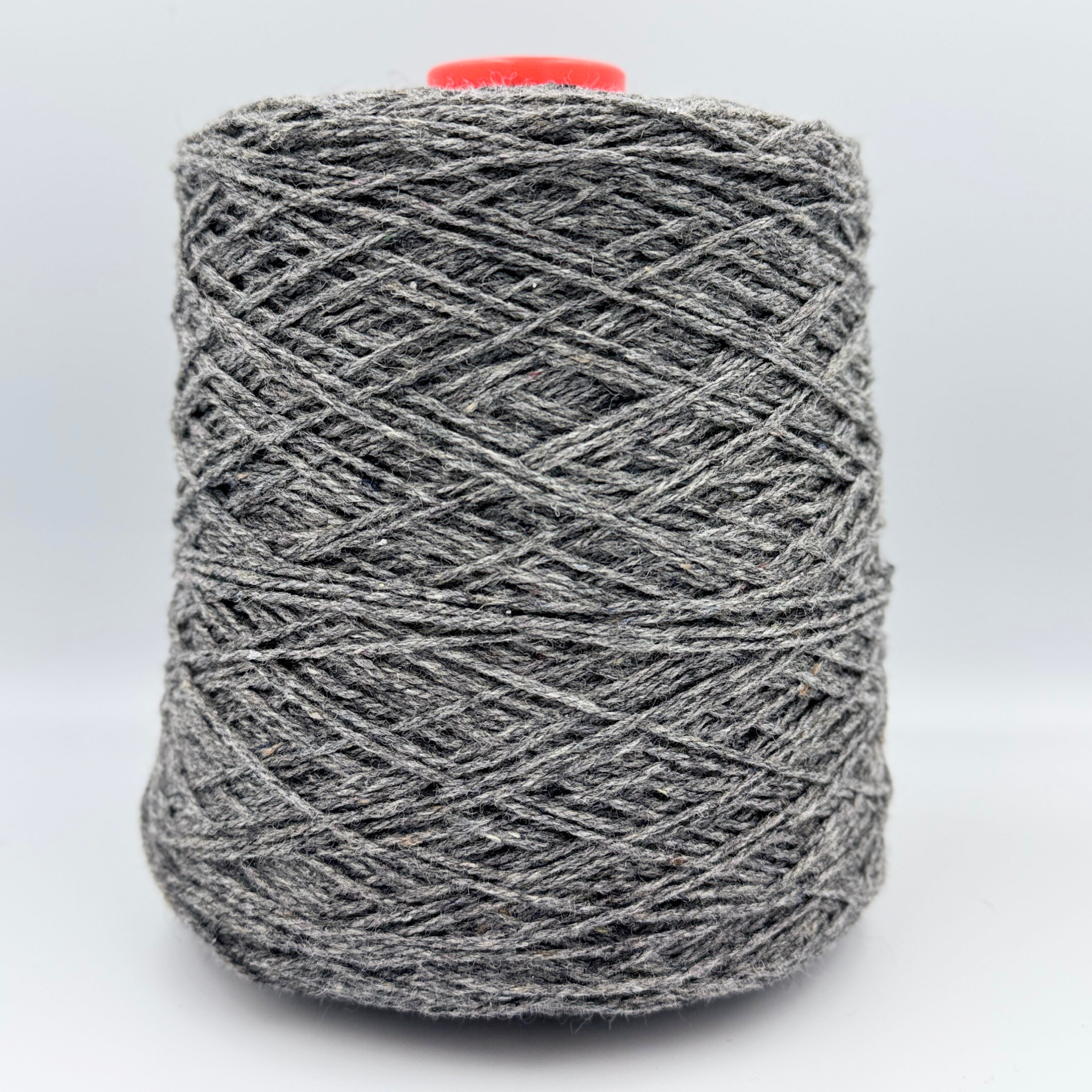 September 2025 Tekstilfibergarn - Grå
