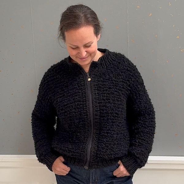 Bomberjakke - Strikkeopskrift (dansk) Bomberjakke - Strikkeopskrift (dansk)