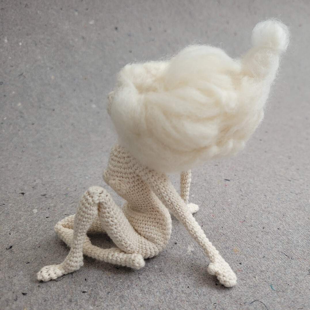 Kvinne af Garn - Hekleopskrift (DANSK) Kvinne af Garn - Hekleopskrift (DANSK)