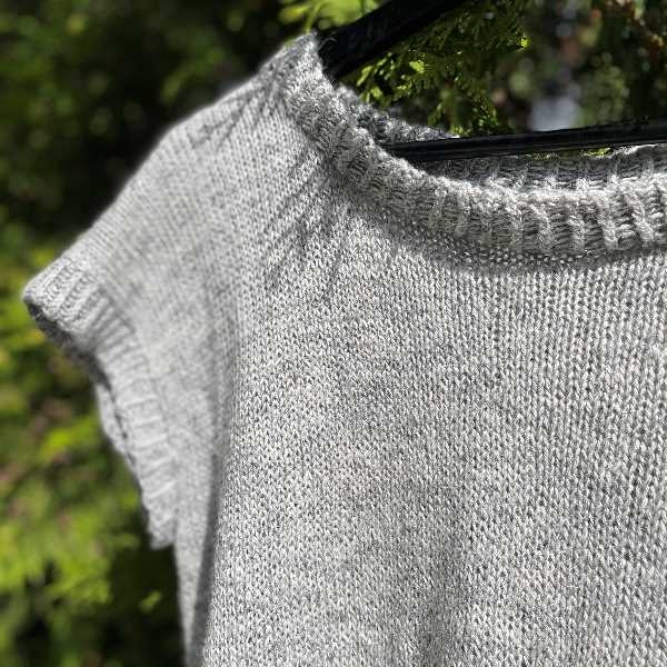 Basic Sommer Tee (Viola Obel) oppskrift DANSK Basic Sommer Tee (Viola Obel) oppskrift DANSK