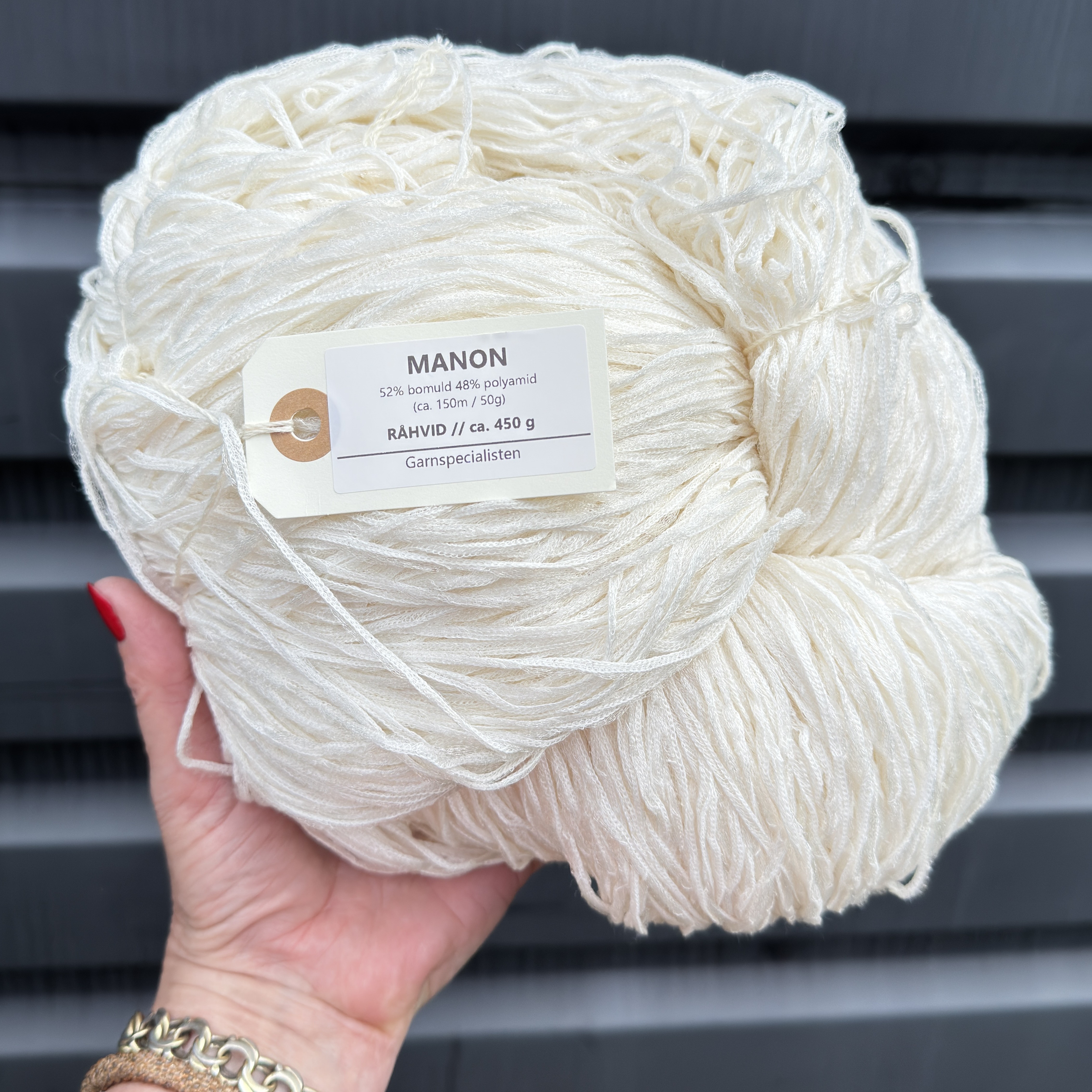 MANON (450 g) - Råhvit