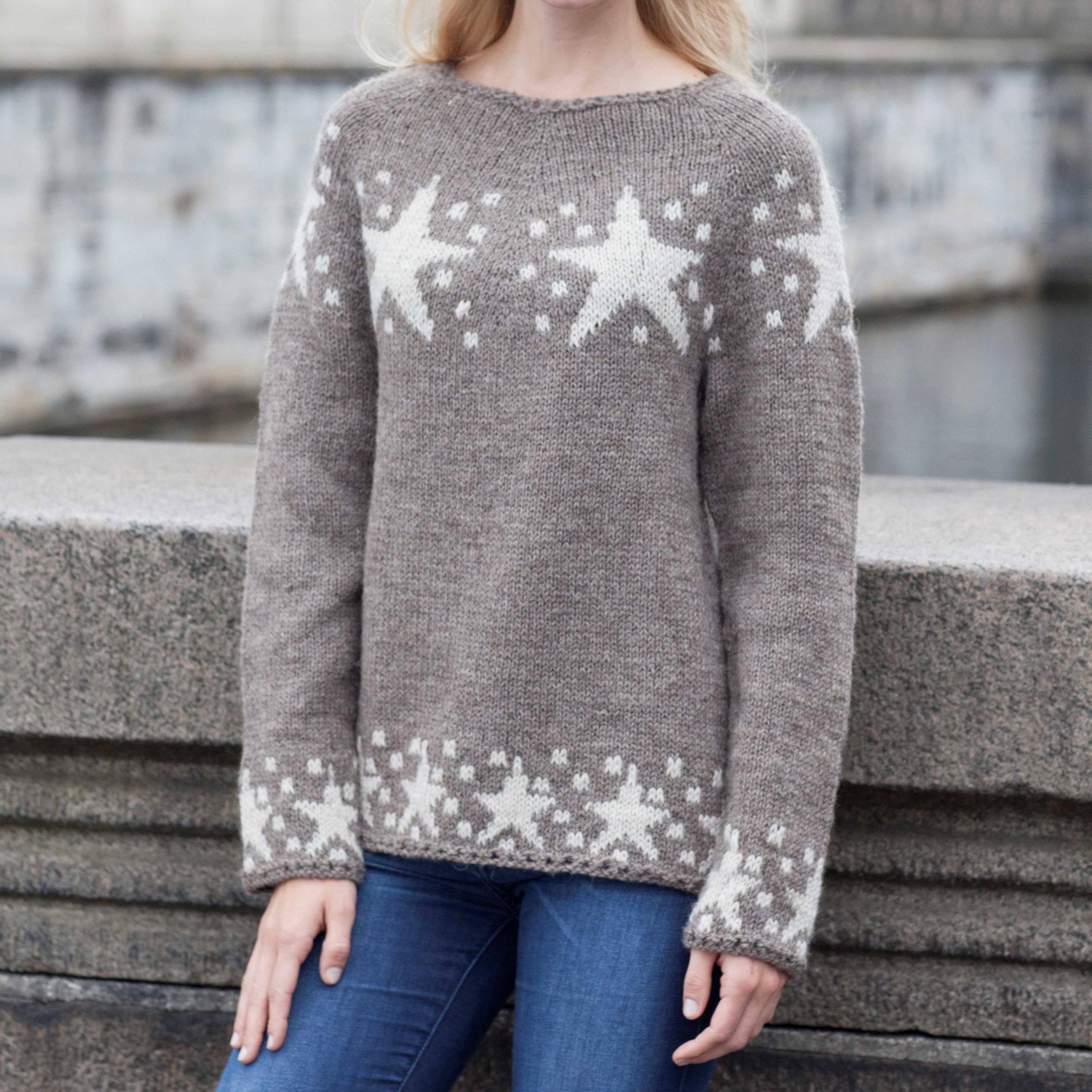 Sweater med stjerner - oppskrift (CeWeC) DANSK