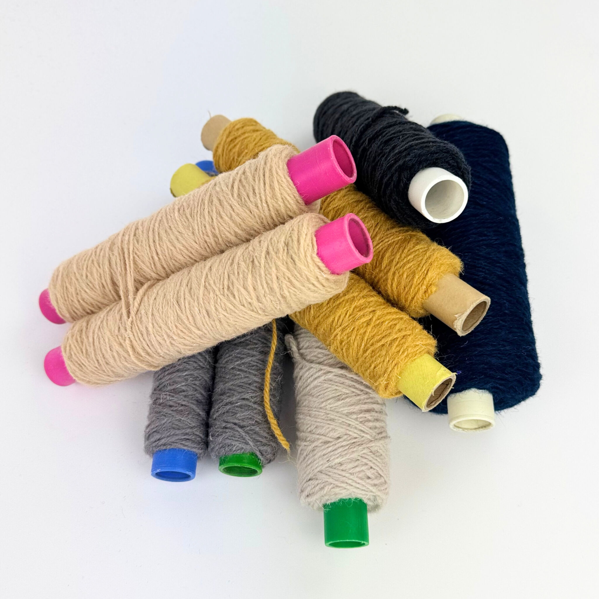 Dansk Wiltons Axminster Teppeull (100 g) Dansk Wiltons Axminster Teppeull (100 g)