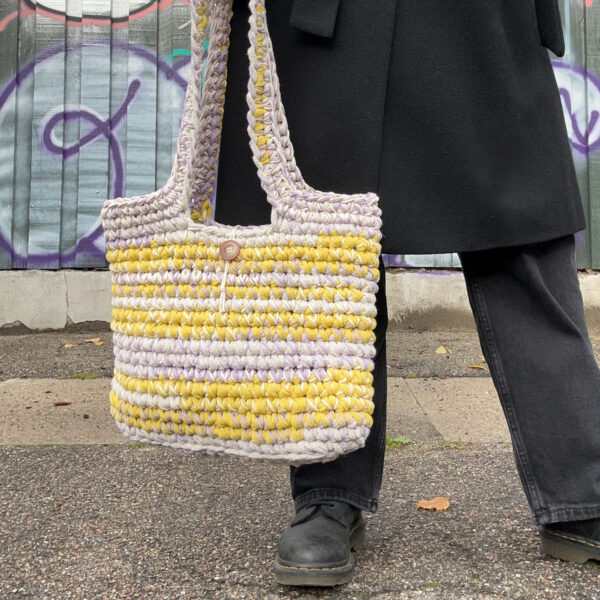 Hækle en taske Chunky tote bag fra Ally A