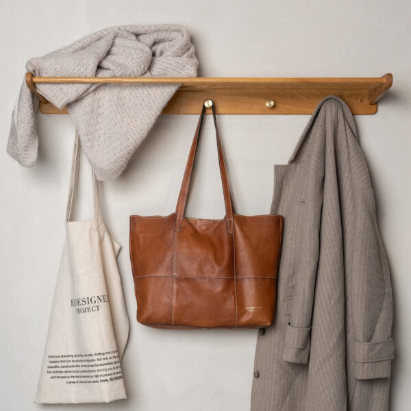 RE:DESIGNED project 19 strikkeveske i skinn