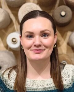 REBEKKA NYBOE NIELSEN – Lager- og Kundeserviceansvarlig i Garnspesialisten