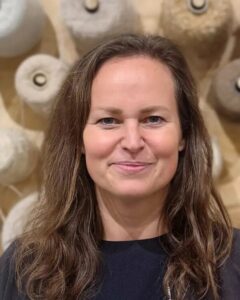 ZUZANA OBEL – Eier & Direktør i Garnspesialisten