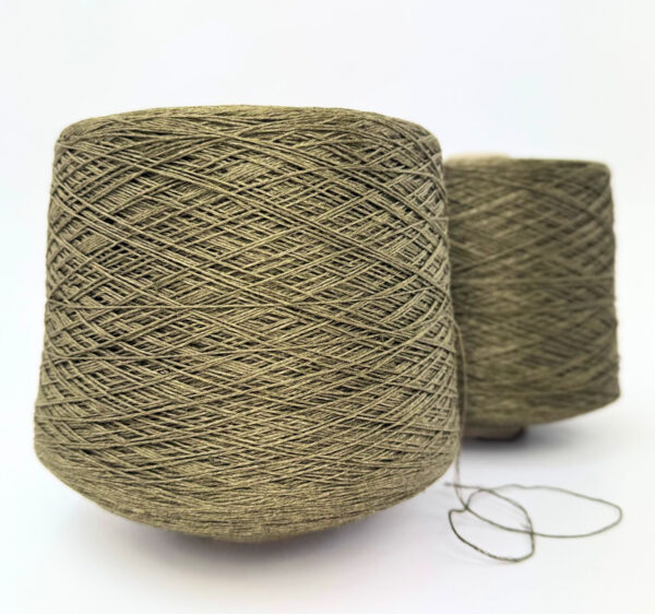 Signe Lingarn (1,1 kg) - Mørkegrønn