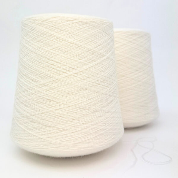 Equador Merino 28/2 - Hvit